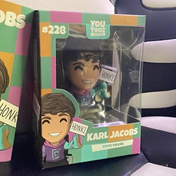 youtooz Toys Karl Jacobs You Tooz Collectable Vinyl Figure 228